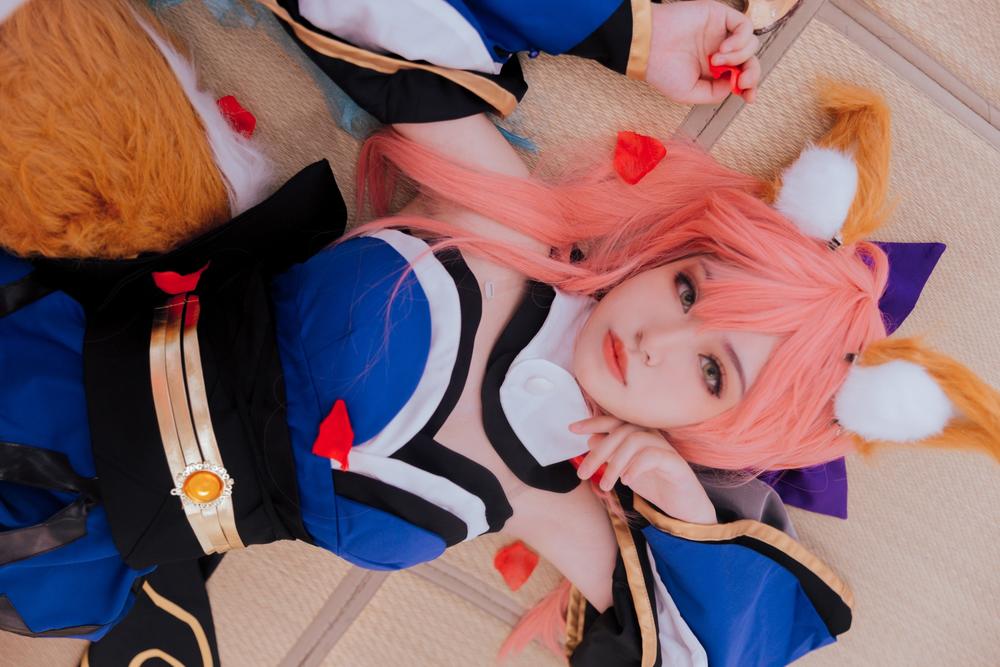 爱游戏ayx官方网页_烦!中国人拖着AC米兰啥也干不了 冬窗没指望(图1) 爱游戏(中国)